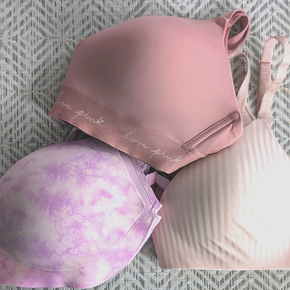 3 Victoria's Secret bras